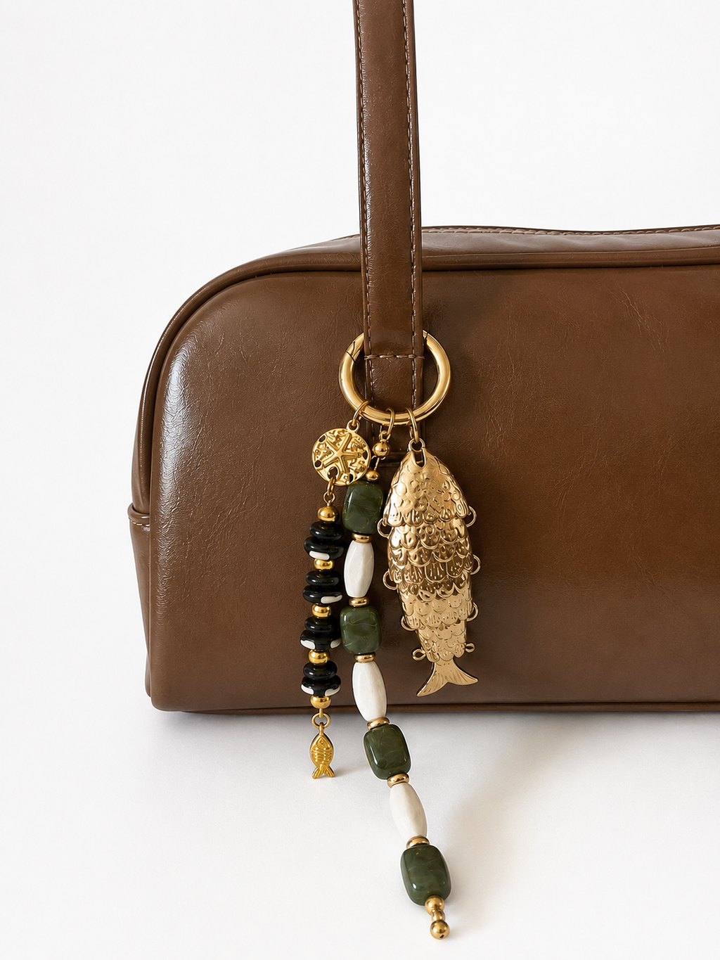 Green White Black Fish Charm Beaded Bag Keychain Gold Ring