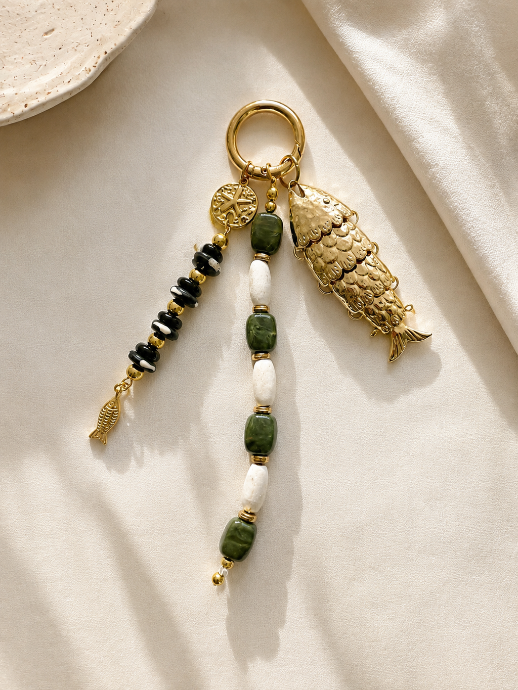 Green White Black Fish Charm Beaded Bag Keychain Gold Ring