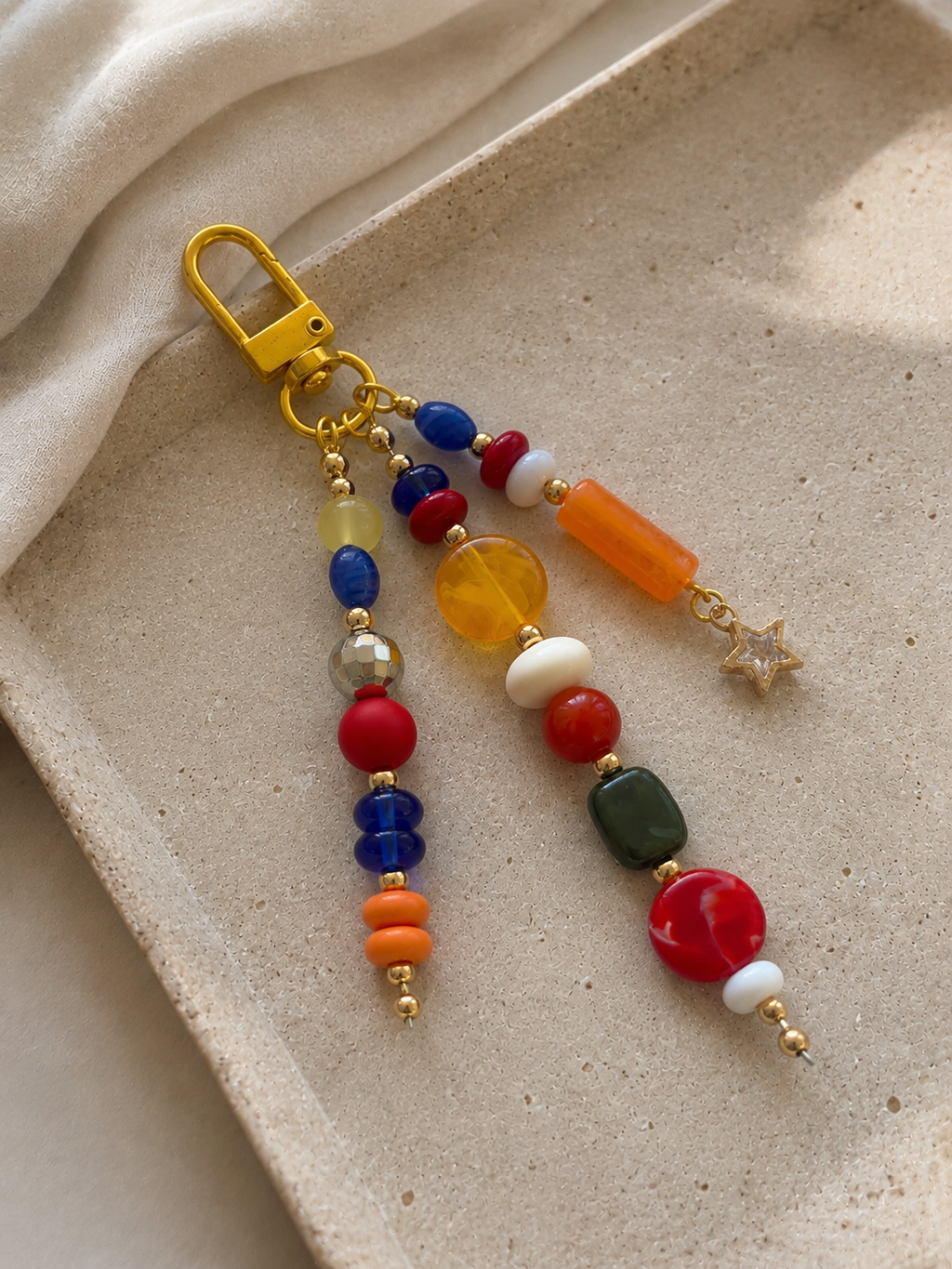 Multicolor Star Charm Three Strand Beaded Bag Keychain Gold Clip
